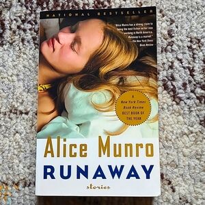 Alice Munro Short Stories Book Runaway